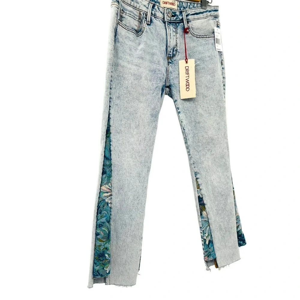 Driftwood Cropped Jeans Size 26 Indie Boho Paradise Tapestry Inserts Acid Wash - Picture 10 of 16